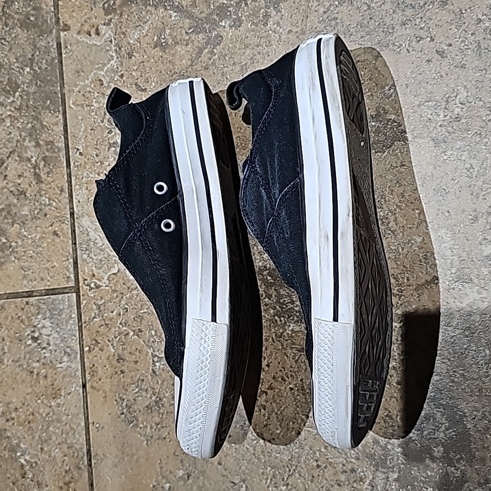 Converse All Star black and white shoes - Picture 6 of 10